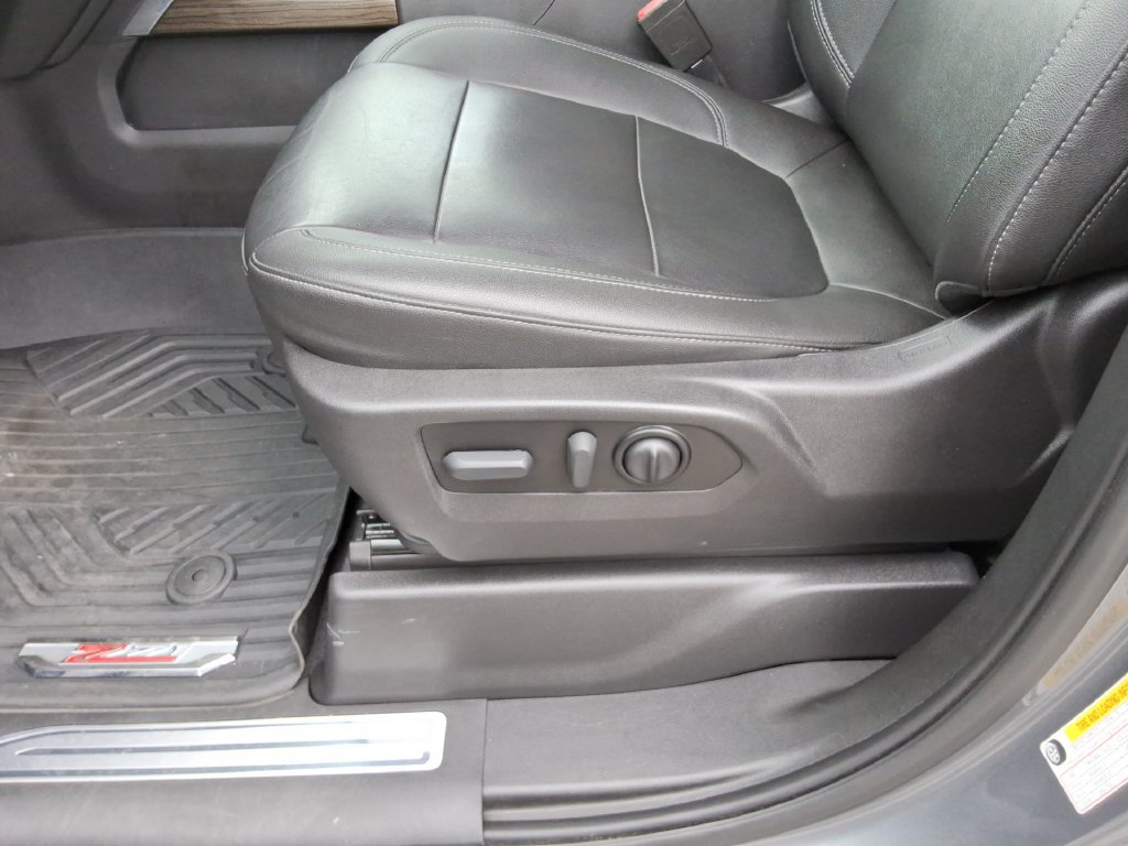 Certified 2022 Chevrolet Silverado 1500 RST AWD/4WD image 25