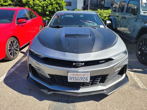 Used 2021 Chevrolet Camaro SS image 2