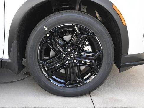 New 2026 INFINITI QX60 Sport w/ Dark Cargo Package image 35