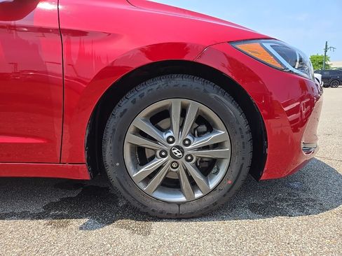 Used 2017 Hyundai Elantra Value Edition w/ Cargo Package FWD image 12