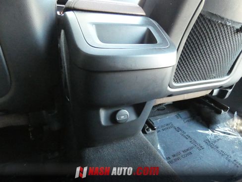 Used 2022 Volvo XC60 B5 Momentum AWD/4WD image 47