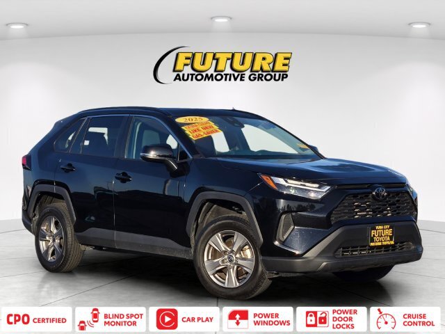 Certified 2025 Toyota RAV4 XLE FWD image 1