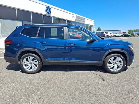 Used 2023 Volkswagen Atlas SE w/ Panoramic Sunroof Package AWD/4WD image 7