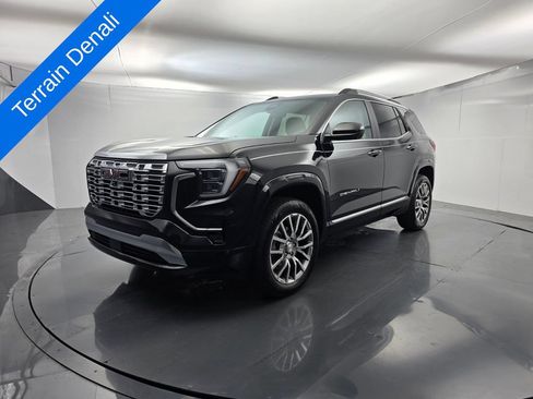 Used 2026 GMC Terrain Denali AWD/4WD image 8