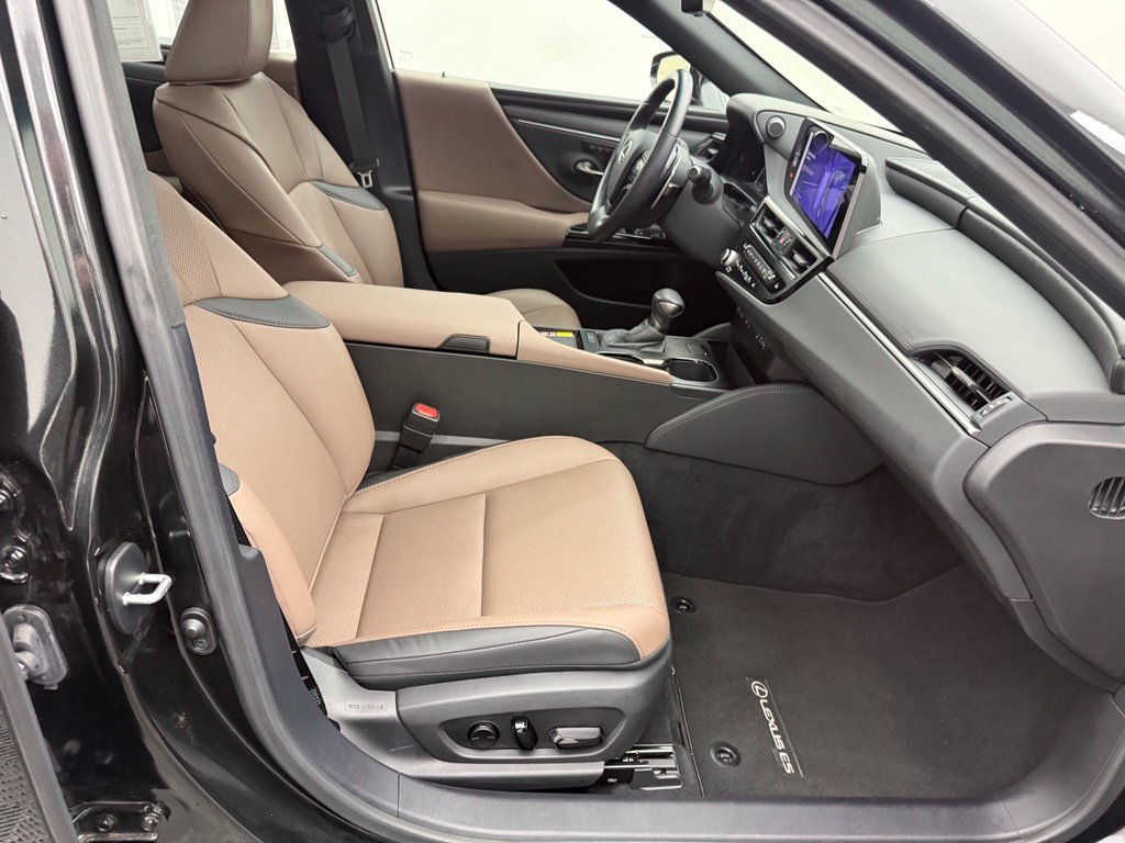 Used 2025 Lexus ES 350 w/ Premium Package FWD image 35