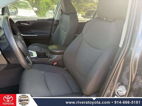 Certified 2023 Toyota RAV4 XLE w/ Convenience Package AWD/4WD image 11