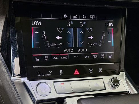 Used 2019 Audi e-tron Premium Plus image 16