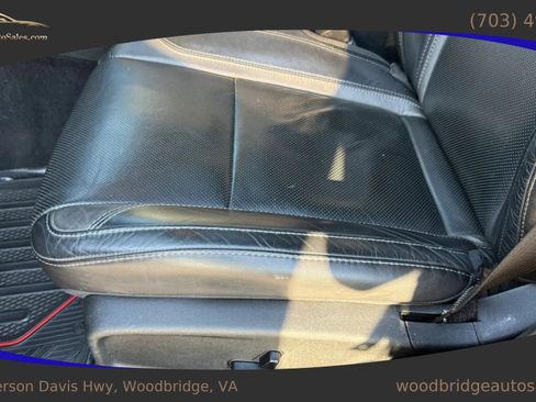 Used 2020 Dodge Charger SXT w/ Leather Interior Group RWD image 12