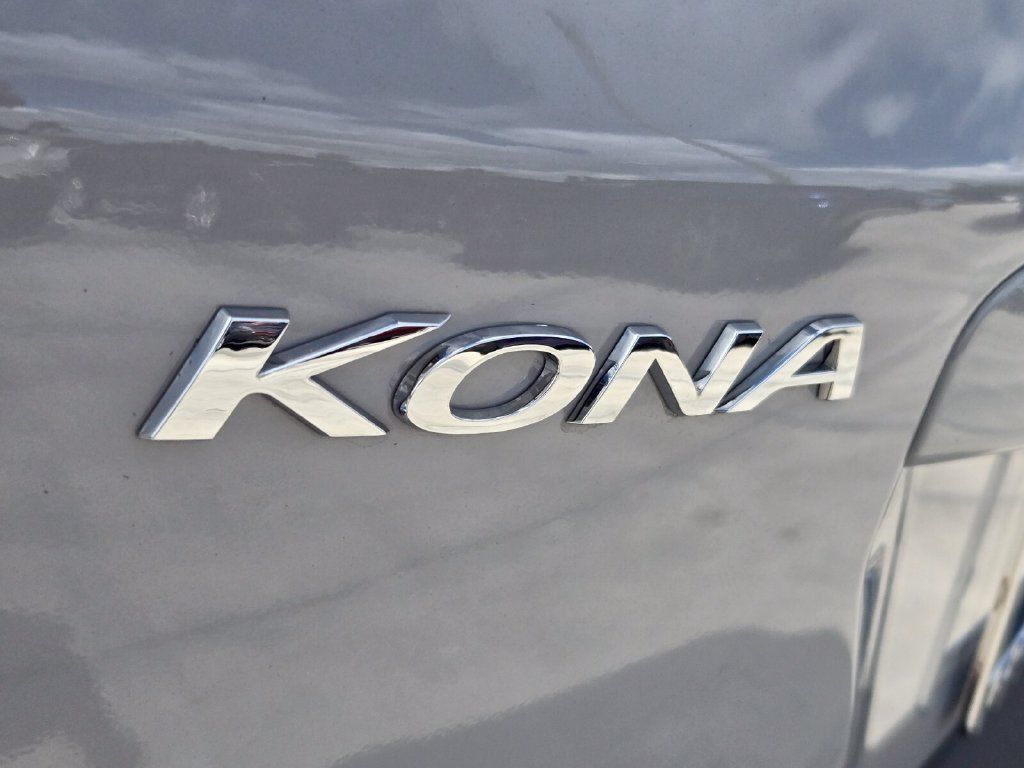 Used 2023 Hyundai Kona SEL FWD image 14