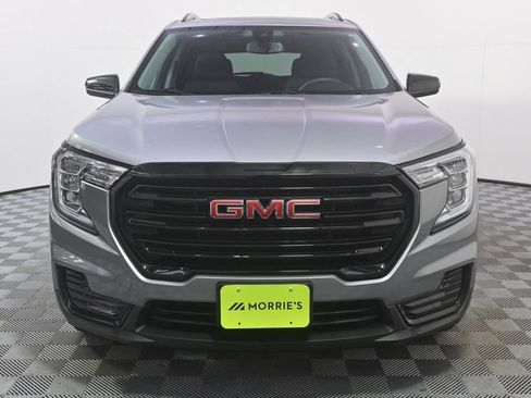 Used 2023 GMC Terrain SLE w/ Driver Convenience Package AWD/4WD image 10