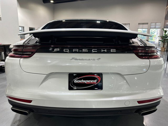 Used 2018 Porsche Panamera 4 AWD/4WD image 35
