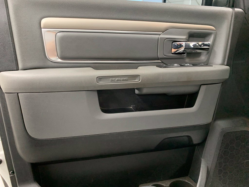 Used 2014 RAM 1500 Big Horn RWD image 14
