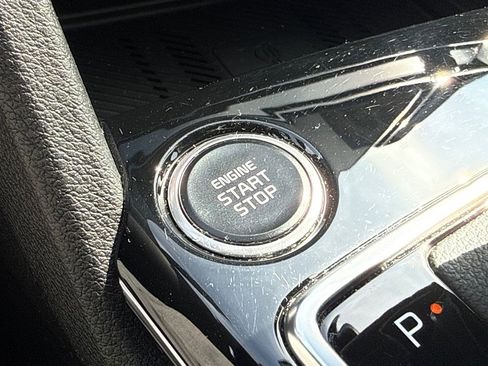Used 2023 Kia Sportage EX image 26