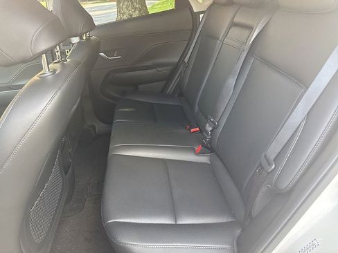 Used 2024 Hyundai Kona Limited FWD image 27