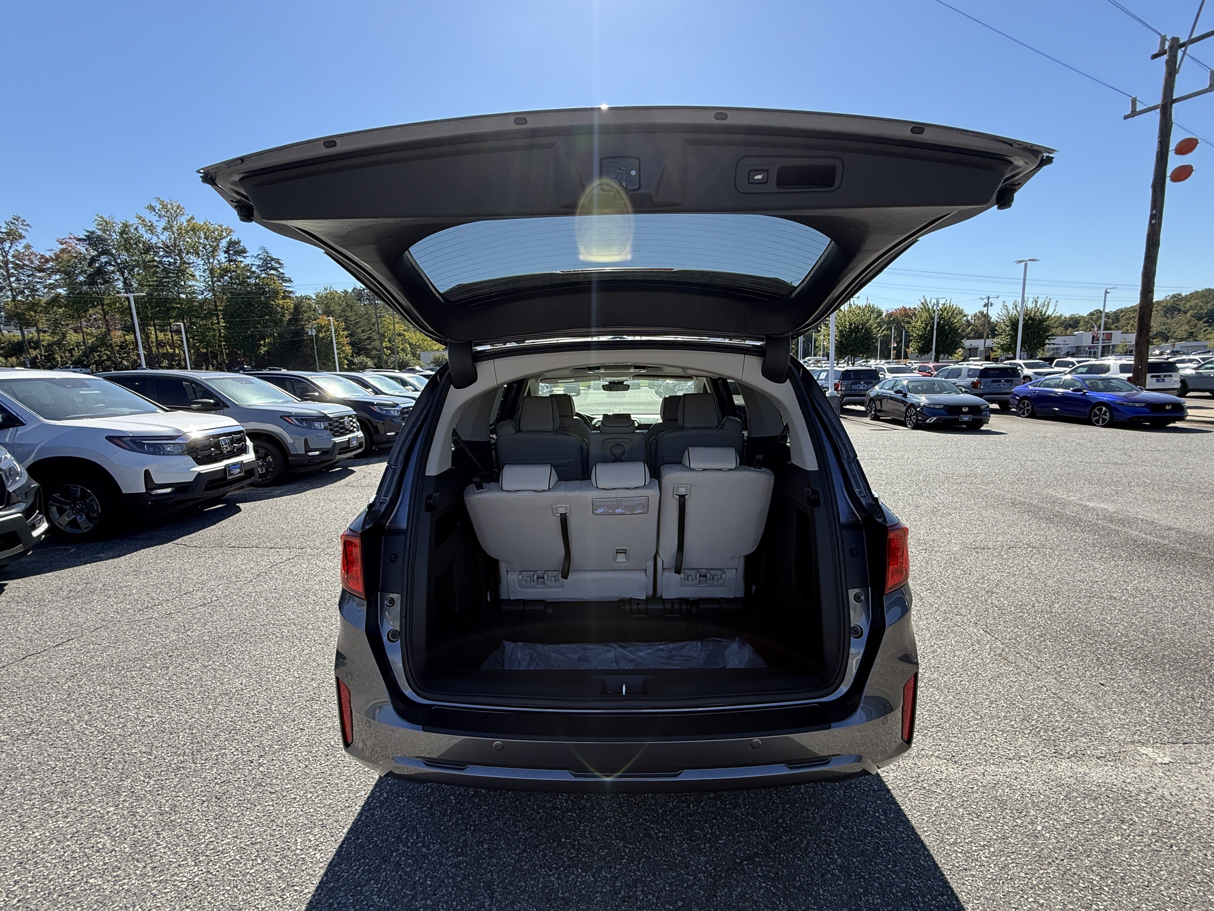 New 2027 Honda Odyssey Touring image 34