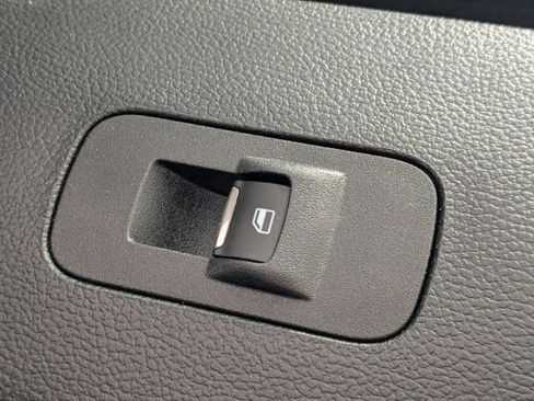 Used 2020 Ford F150 Raptor image 37