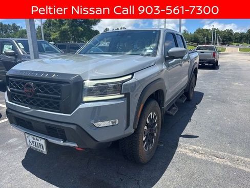 Used 2023 Nissan Frontier PRO-4X w/ Pro Convenience Package AWD/4WD image 6