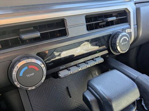 Used 2024 Toyota Tacoma SR5 AWD/4WD image 11