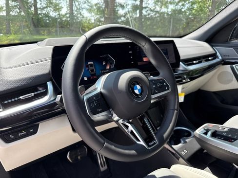 New 2026 BMW X2 xDrive28i w/ Technology Package AWD/4WD image 13