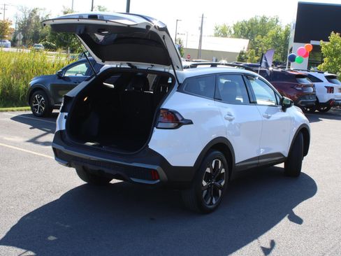 Certified 2023 Kia Sportage X-Line image 9