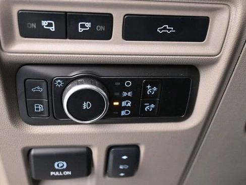 Used 2024 Ford F150 Platinum w/ Equipment Group 703A Plus AWD/4WD image 24