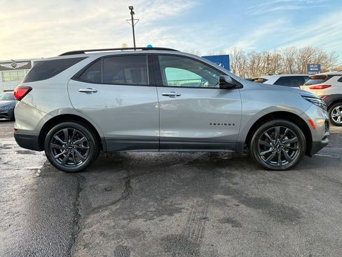 Used 2023 Chevrolet Equinox RS image 8