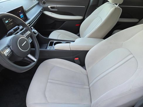 Certified 2025 Hyundai Sonata SEL FWD image 12