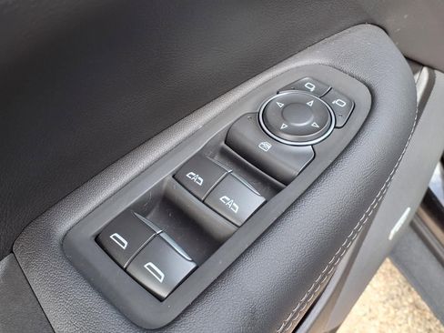 New 2026 Cadillac XT5 Luxury w/ LPO, Floor Liner Package AWD/4WD image 12