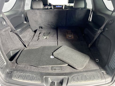 Used 2022 Dodge Durango R/T w/ Blacktop Package AWD/4WD image 27