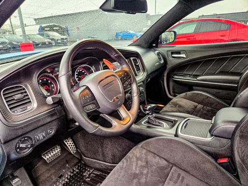 Used 2023 Dodge Charger Scat Pack w/ Plus Group image 9