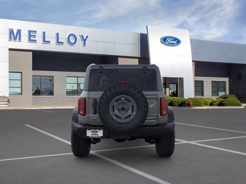 New 2025 Ford Bronco Badlands image 5