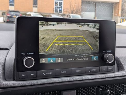 Used 2024 Honda CR-V EX image 17