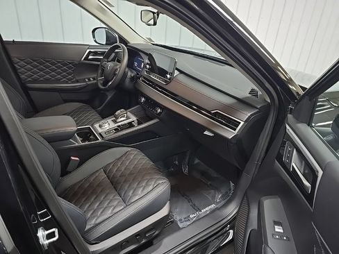 Used 2025 Mitsubishi Outlander SEL AWD/4WD image 21
