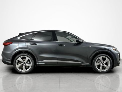 New 2025 Audi Q5 Prestige image 7