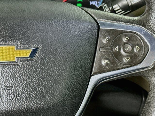 Used 2023 Chevrolet Traverse LS AWD/4WD image 12