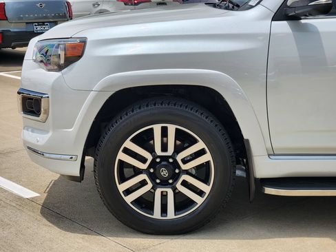 Used 2024 Toyota 4Runner Limited AWD/4WD image 8