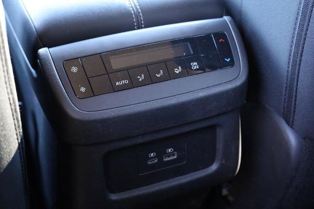 Certified 2025 Nissan Pathfinder SV FWD image 22