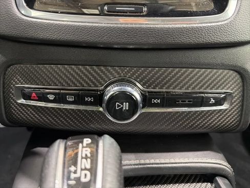 Used 2019 Volvo XC90 T6 R-Design AWD/4WD image 40