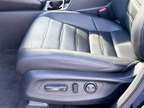 Certified 2025 Honda CR-V EX-L image 21