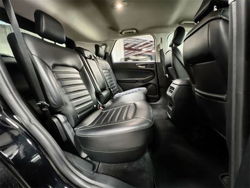 Used 2024 Ford Edge SEL image 22