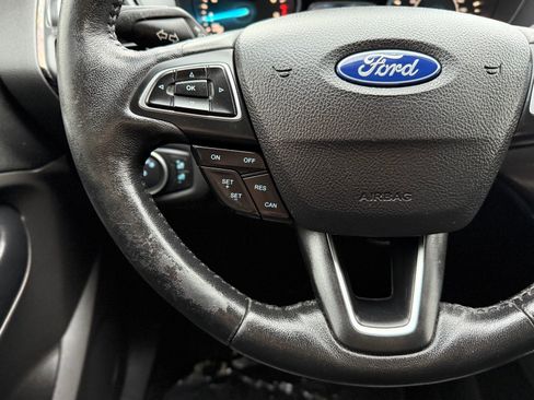 Used 2018 Ford Escape Titanium image 21