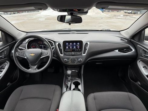 Used 2023 Chevrolet Malibu LT image 21