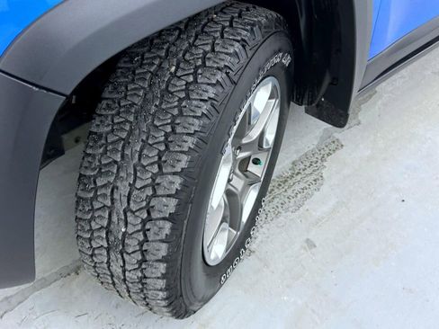 Used 2021 Jeep Cherokee Trailhawk image 23