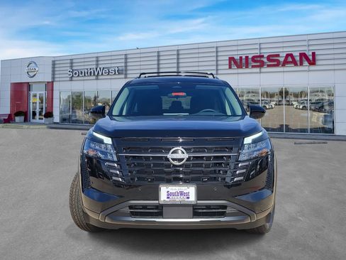 New 2026 Nissan Pathfinder SV image 10