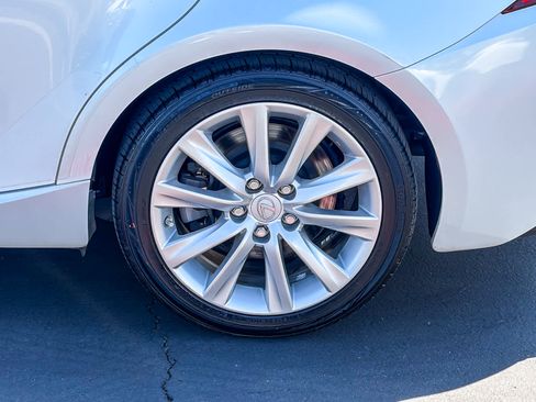 Used 2016 Lexus IS 200t RWD image 10