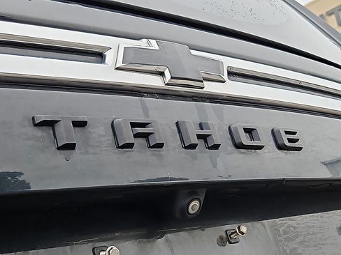 Used 2021 Chevrolet Tahoe LT w/ LT Signature Package RWD image 5
