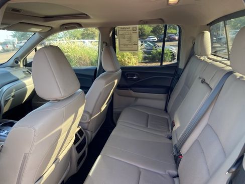 Used 2020 Honda Ridgeline RTL image 17