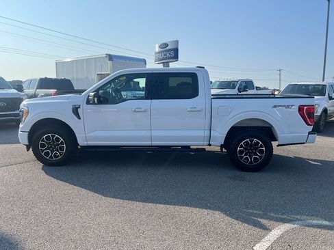 Certified 2022 Ford F150 XLT w/ Equipment Group 302A High image 8