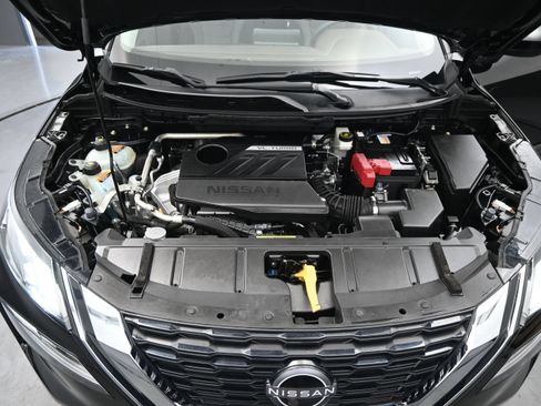 Used 2023 Nissan Rogue SV FWD image 22
