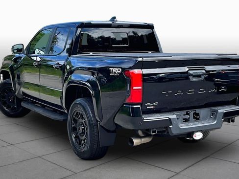Used 2024 Toyota Tacoma TRD Sport w/ TRD Sport Premium Package AWD/4WD image 12